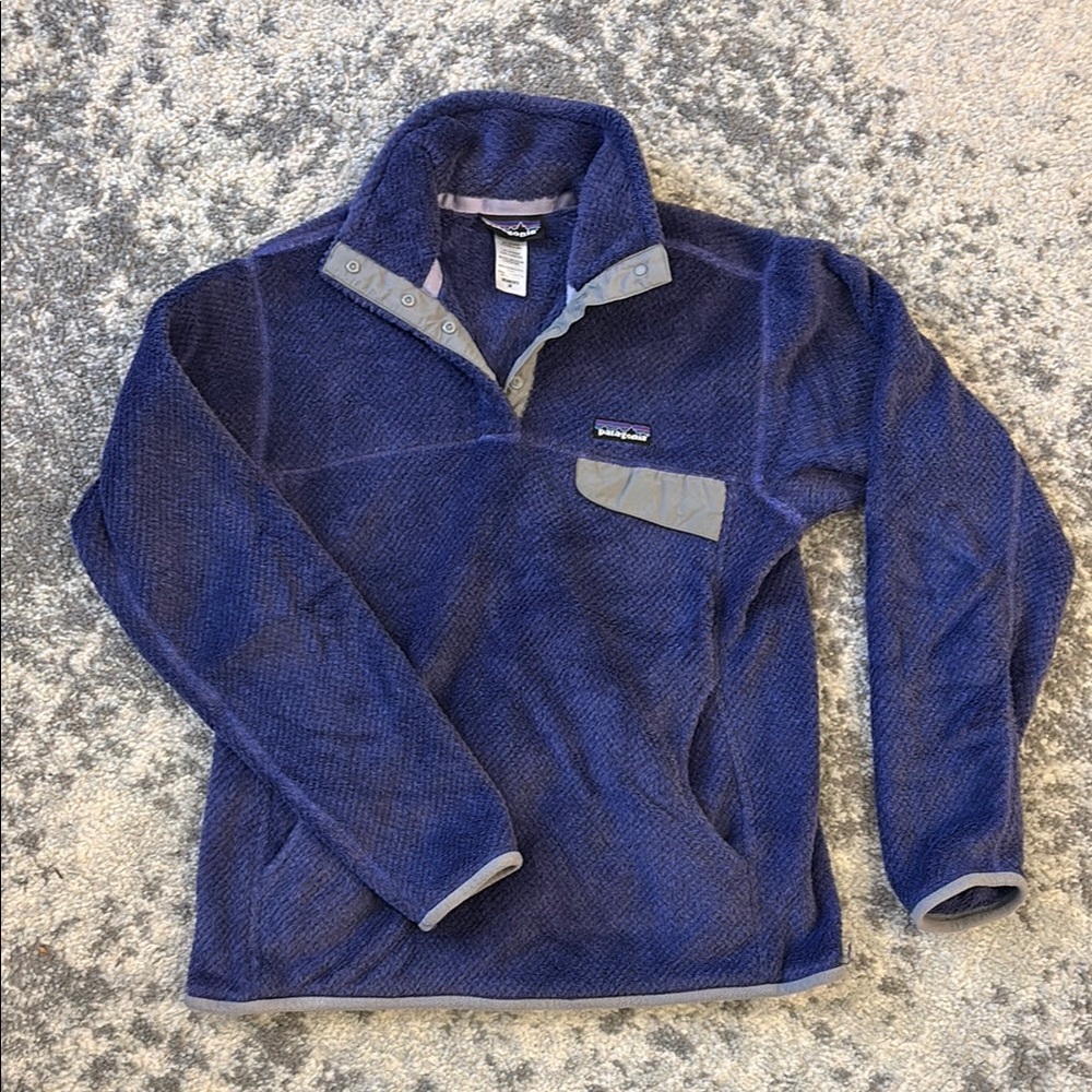 Women’s Patagonia Re-tool purple Sweatshirt pullover